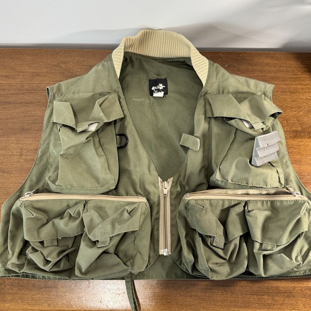 CADDIS Fly Fishing Vest Men's Size S Small Green Multi-Pocket Angler Gear